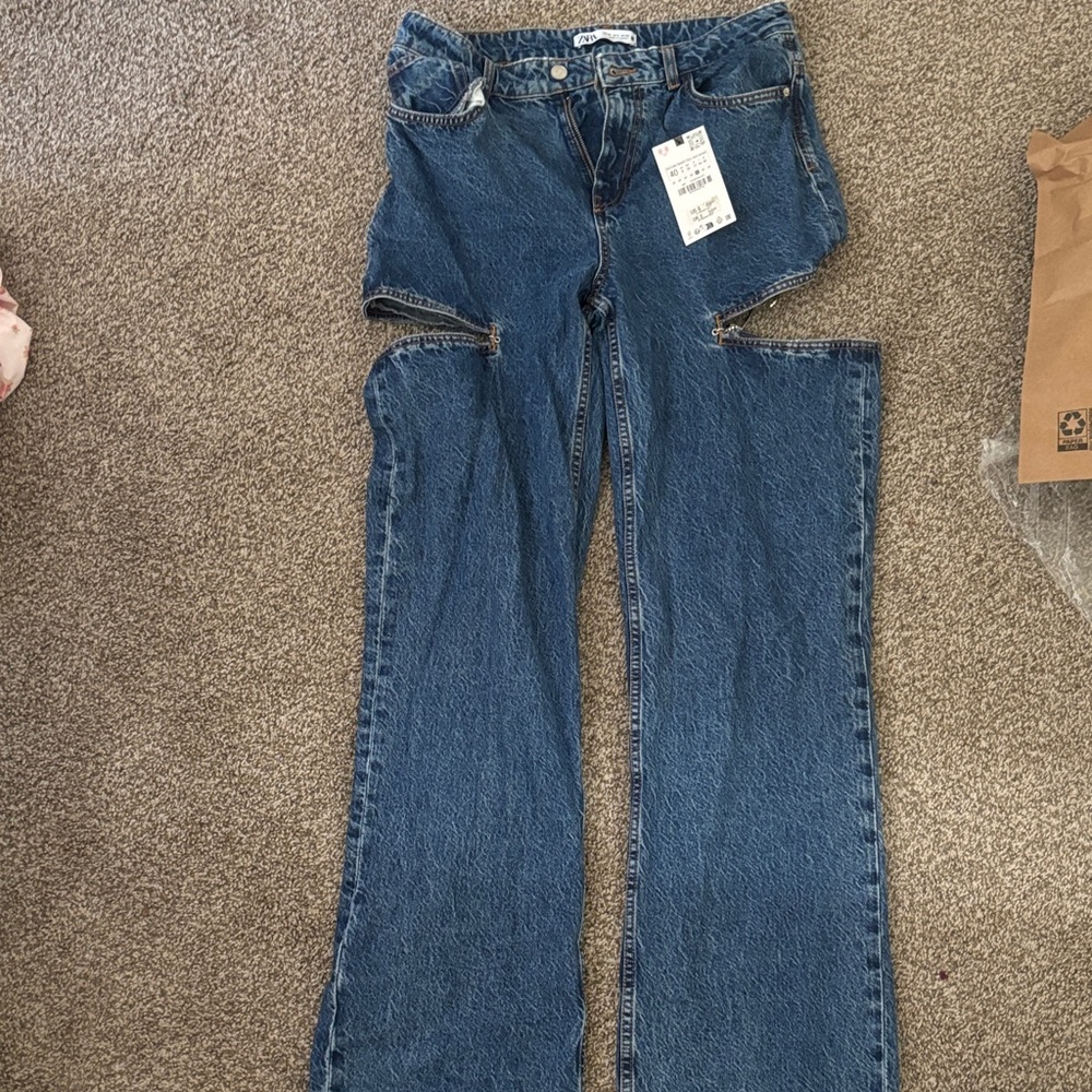 Zara Women's Flare Blue Jeans